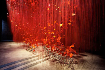 Chiharu Shiota, Installation rope, paper, steel, König Galerie, 2021 